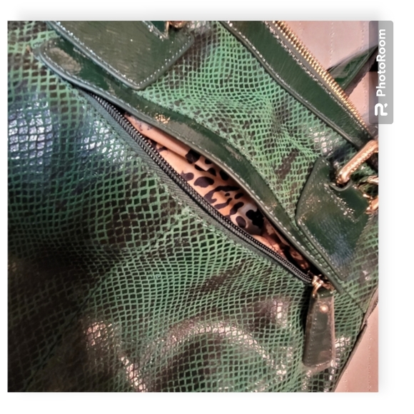 Sharif 1827 ▪︎ Wild Thing Python Snakeskin Shoulder Bag - Picture 11 of 14